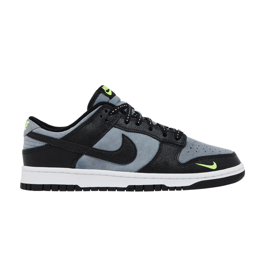 NIKE Schuhe  FQ2205-001