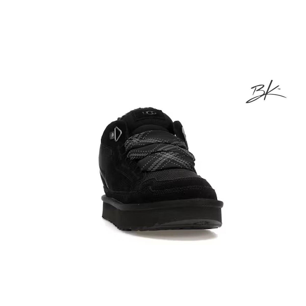 UGG Lowmel Black (Women's)