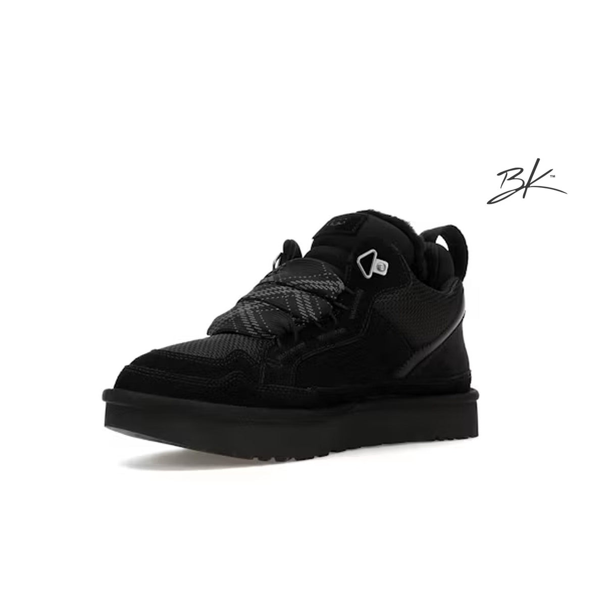 UGG Lowmel Black (Women's)